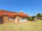 PR1831 - Family friendly, neat as a pin townhouse in Gholfpark complex